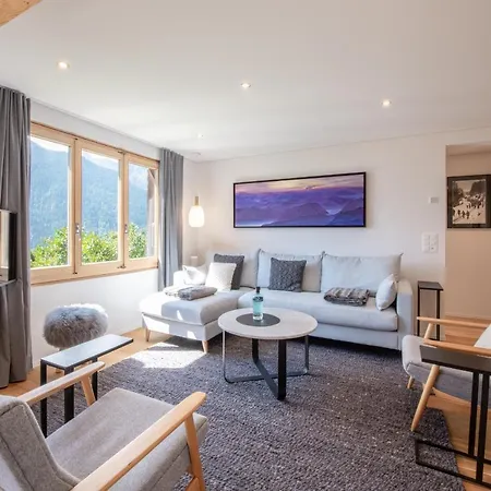 Iris Apartment